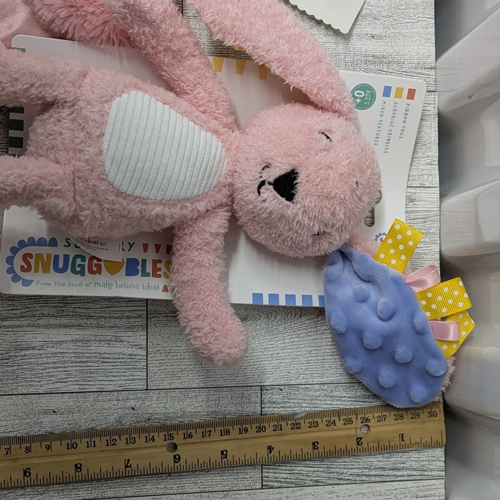 Snuggubles Pink Plush Animal Blanket Set - Picture 8 of 9